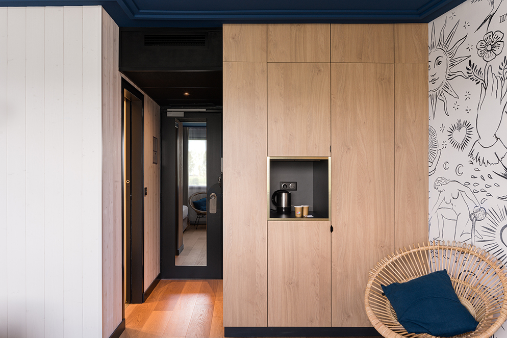 Intérieur chambre hôtel Mercure